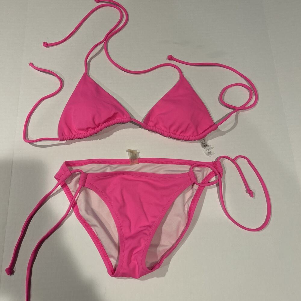 Victoria's Secret Swim Suit Women’s Small/ med Hot Pink string bikini- READ